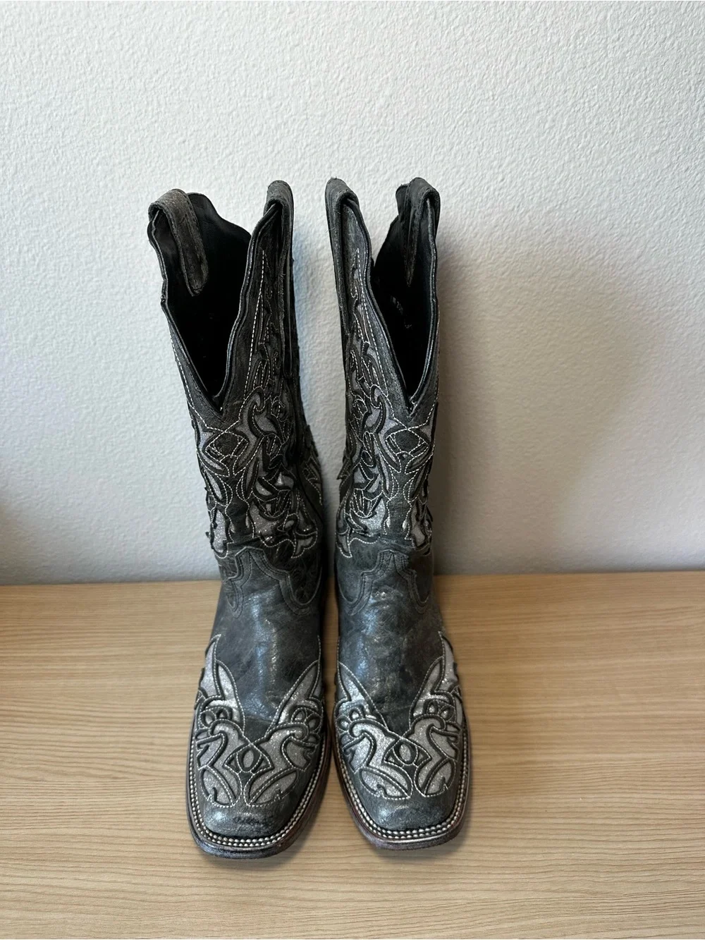 J.B. Dillon Black Western Embroidered Leather Boots